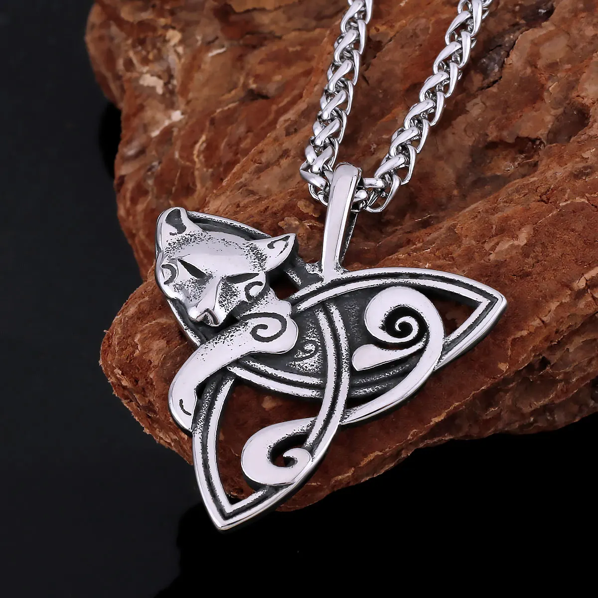 

New Popular Retro Trinity Viking Animal Necklace Nordic Men's Stainless Steel Amulet Fashion Pendant Punk Jewelry Chain