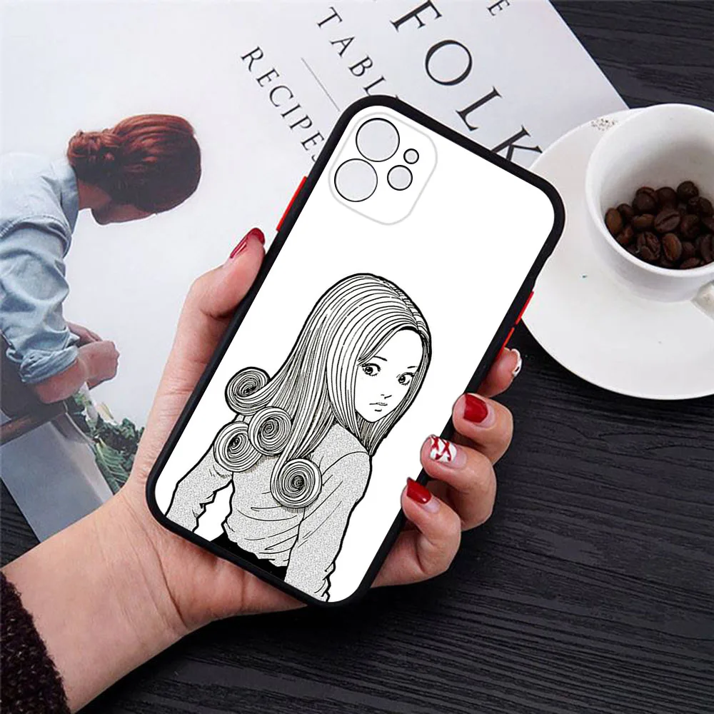 Чехлы для iPhone 16 15 14 7 8 Plus 13 12 11 Pro Max XS X 13Mini XR SE JOJO's JOLYNE CUJOH Frosted Translucent Fundas Phone Case