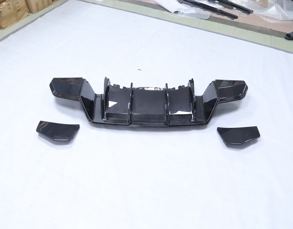 Автомобильная задняя панель из углеродного волокна для Audi R8 V8 V10 2017-2020