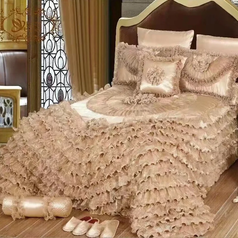 

Luxury Champagne Wedding Style Jacquard Stereoscopic Lace Bedspread Bed skirt Bed Shett Coverlet Bed Cover Set Pillowcases