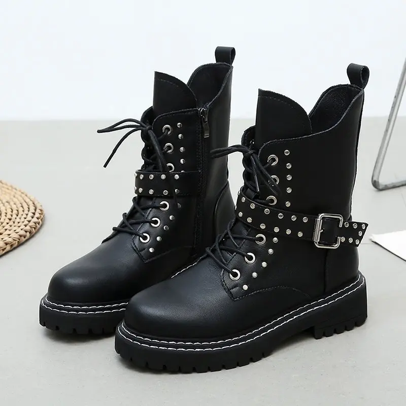

Sexy Rivet Autumn Boots Women Platform Boots Black Leather Gothic Punk Style Combat Boots for Women Shoes Martin Boots