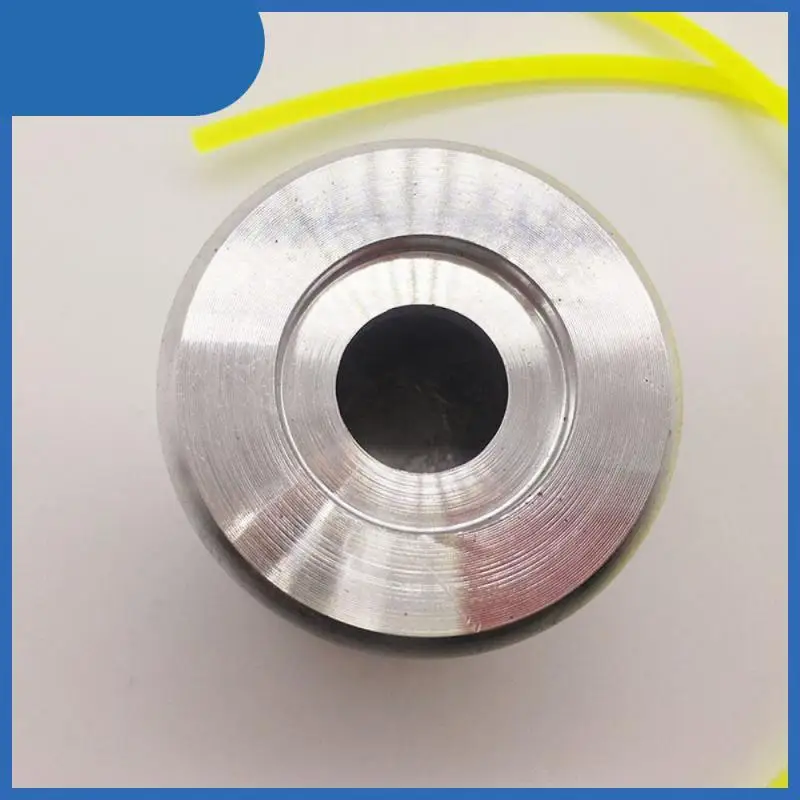 

Cylindrical Mower Head Universal Aluminium Grass Head Strimmer Wear-resistant Durable Grass Brush Cutter Lawn Mower Accessories