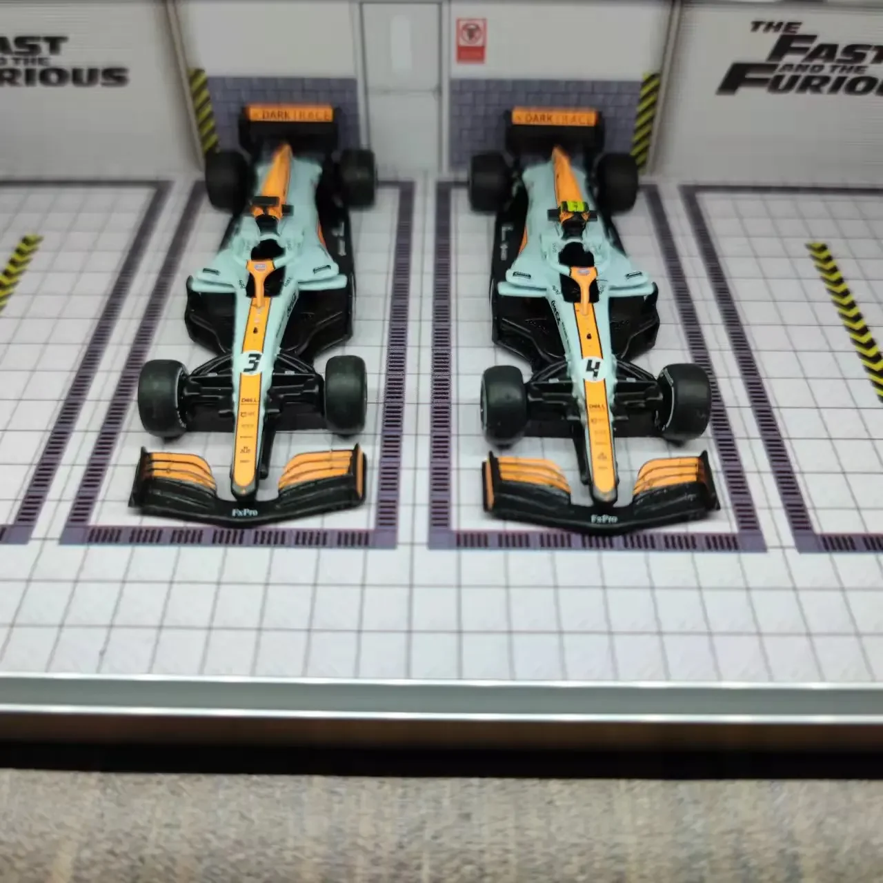 Модель автомобиля McLaren живопись в персиде MCL35M F1 модель Монако № 3 и 4 Реплика