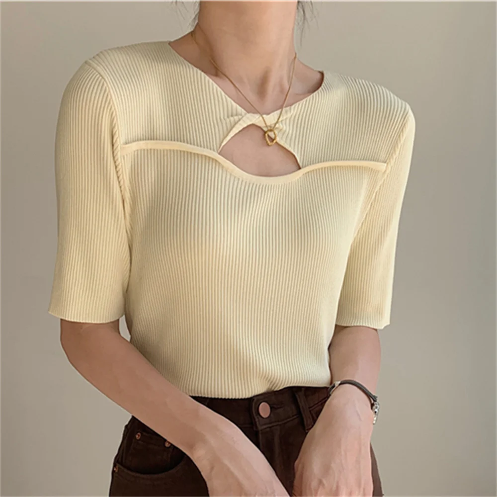 

Alien Kitty 2022 Summer Knitted Bottom Solid Jumpers Women Slim Hot Half Sleeve Minimalist Casual New All Match Streetwear