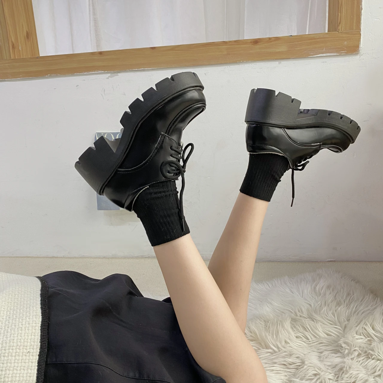 

Туфли женские маленькие кожаные в британском стиле, туфли в стиле ретро, Туфли Мэри Джейн, хлопковые, на платформе, для девушек и женщин, дики...