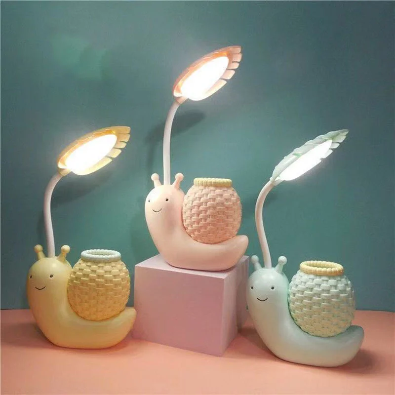

Cartoon Snail Reading Table Lamp USB Foldable Charging Learning Read Night Bed Book Light Mini Bedchildren's Graduation Gift