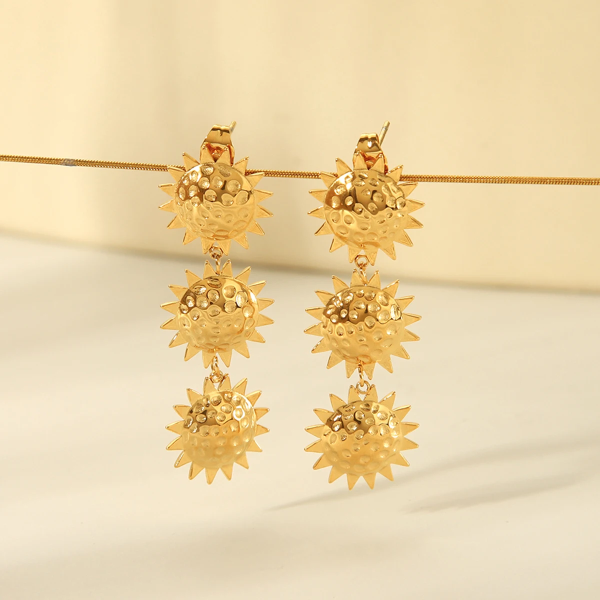 Серьги-гвоздики с подвеской в форме подсолнуха из нержавеющей стали женские