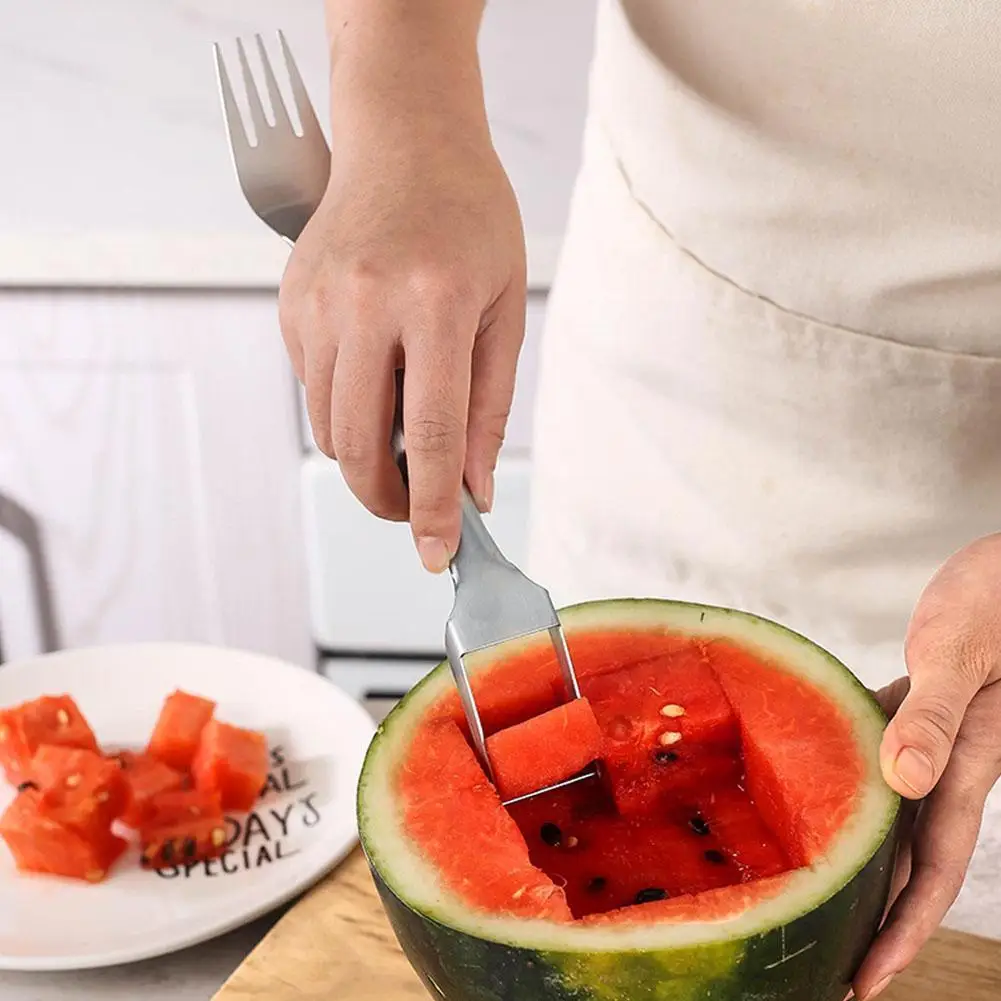 

2 In 1 Portable Steel Fruit Cutting Fork Multi-function Cutter Vegetable Slicer Tools Divider Watermelon Kitchen O5q7