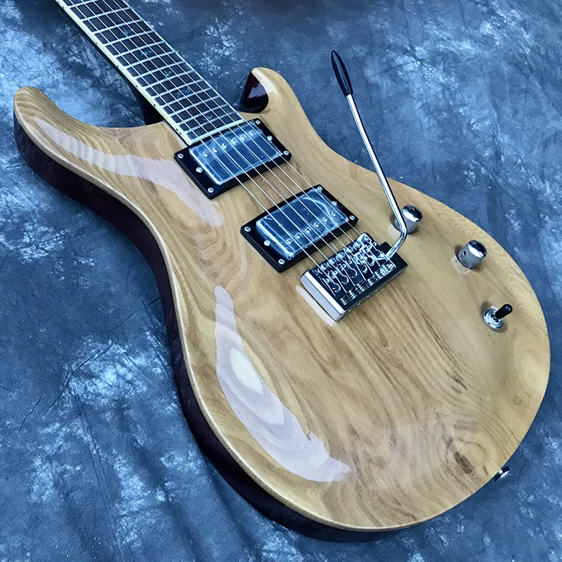 

Classic electric guitar, professional configuration, log color surface, good timbre, comfortable feel, free delivery to home.