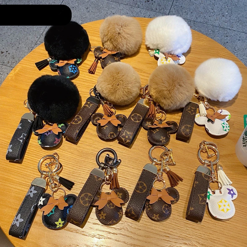 

Disney Cartoon Leather Pendant Tassel Mickey Mouse Keychain Holder Key Chain Car Keyring Phone Bag Hanging Luxury Jewelry Gifts