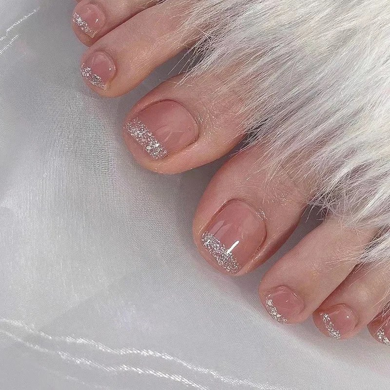 

Nude Pink French Glitter Powder Artificial Toenails Glossy Toe Fake Nails with Glue Wearable Short Flat Shape Fake Toenails
