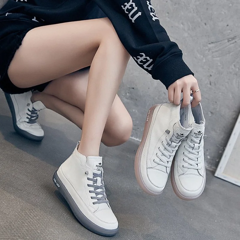 

Женские кроссовки с круглым носком SIKETU, белые кроссовки из мягкой кожи, универсальные повседневные туфли на плоской подошве для весны и осени