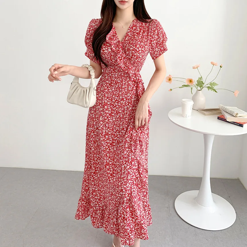 

Женское шифоновое платье с оборками, цельнокроеное платье в Корейском стиле с V-образным вырезом и пышными рукавами, летнее платье с цветочн...