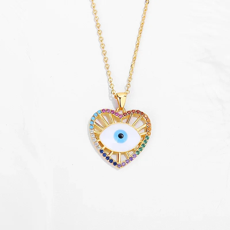 Женское колье с подвеской в виде сердца из серебра 925 пробы