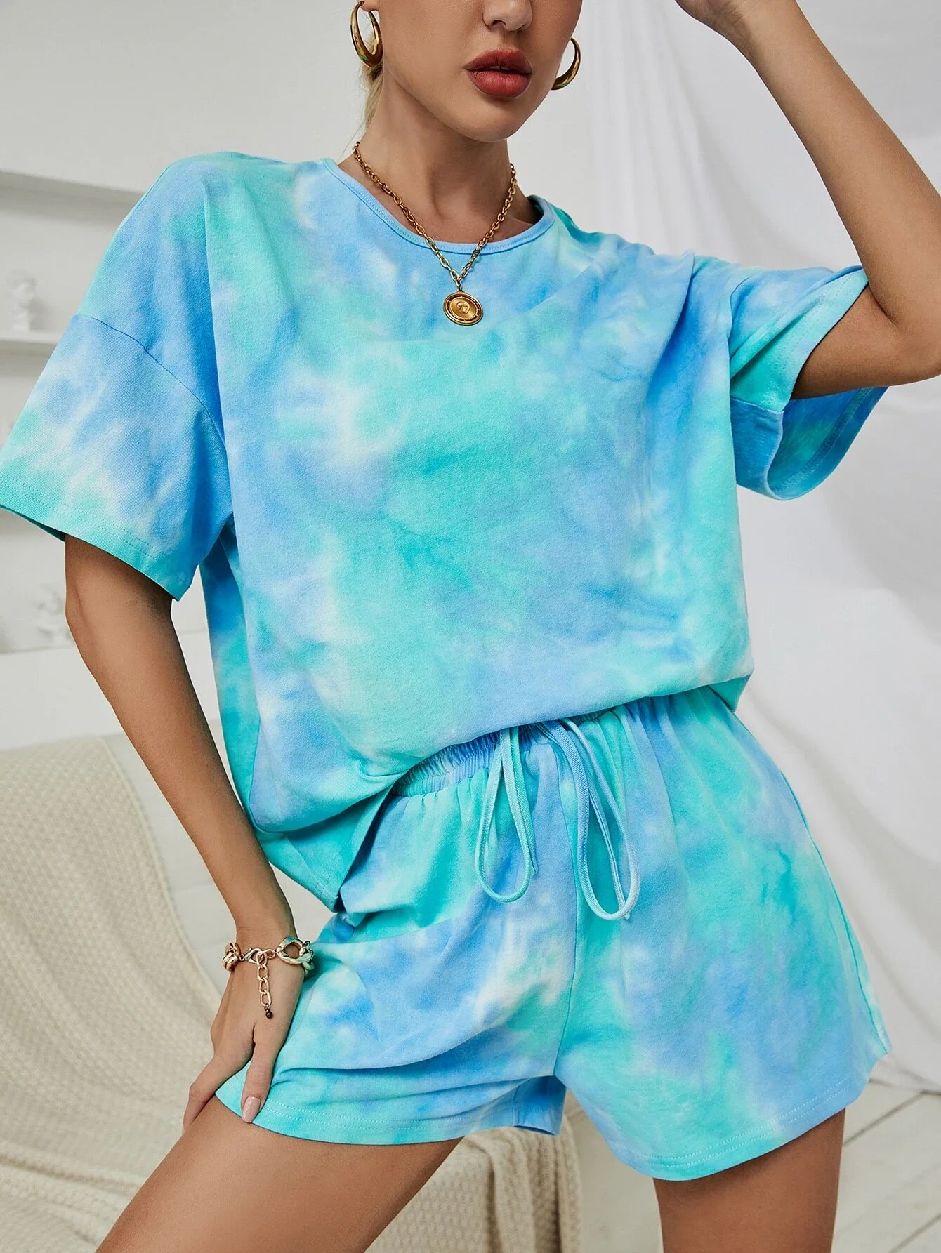 

Tie Dye Drop Shoulder Tee & Shorts