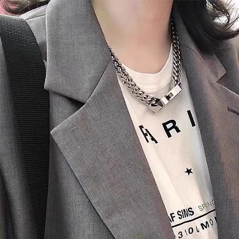 

High Quality Men Women 1:1 1017 ALYX 9SM HERO CHAIN Hero Chain Functional Tactical Lock Necklace
