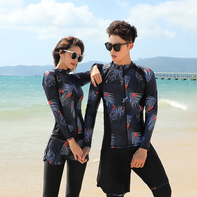 

2021 New Summer Couple Swimsuit Long Sleeve Bathing Suit Sexy Slim Women 5 Pieces Set Men 3 Pieces Set Diving Suit High Elastic