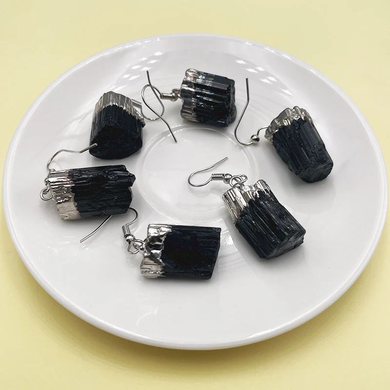 Необычные черные серьги с турмалином для женщин и девочек