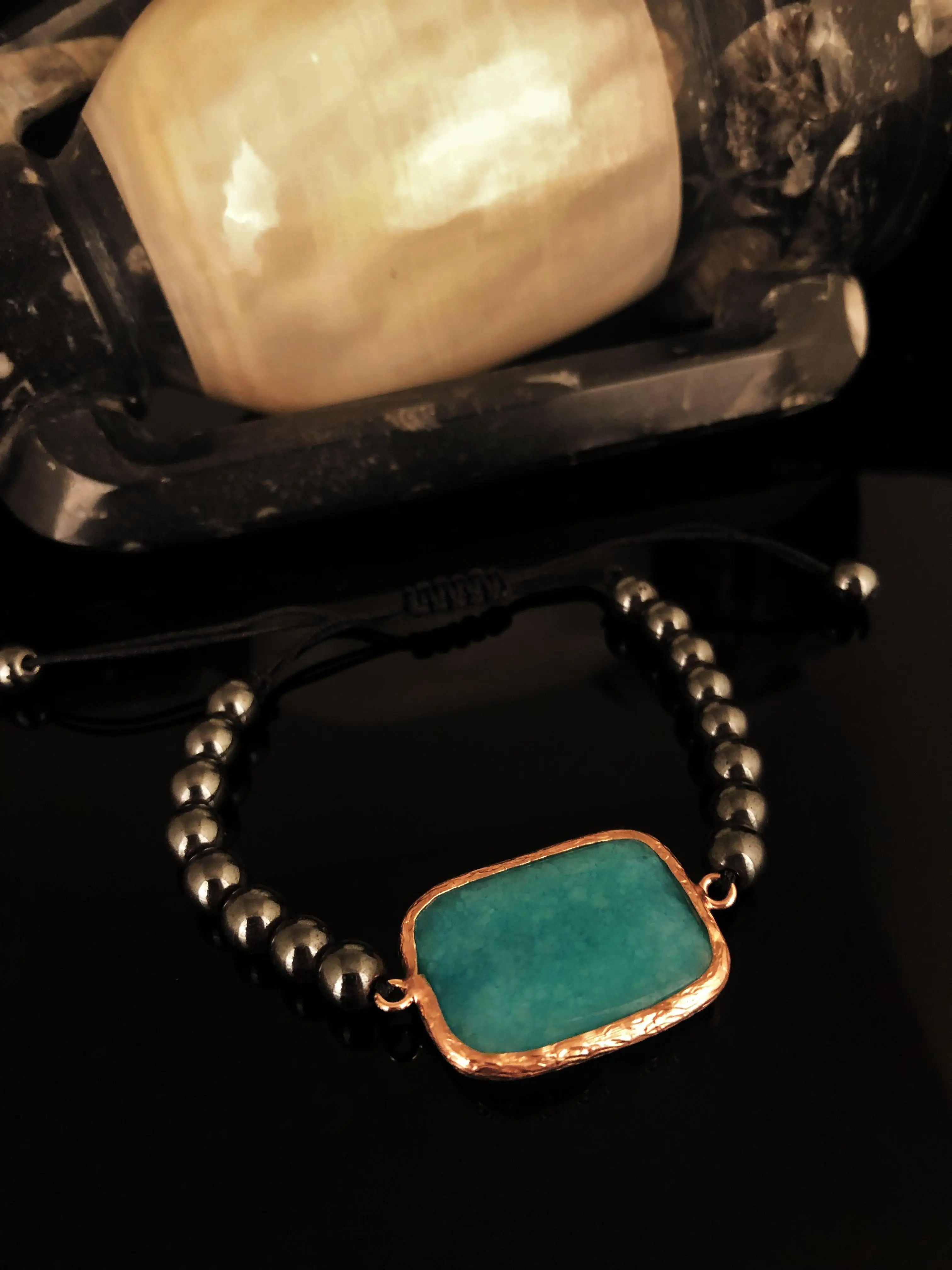 

Natural stone Women 'S Agate Stone Rose Gold Plated Bangle Krb381