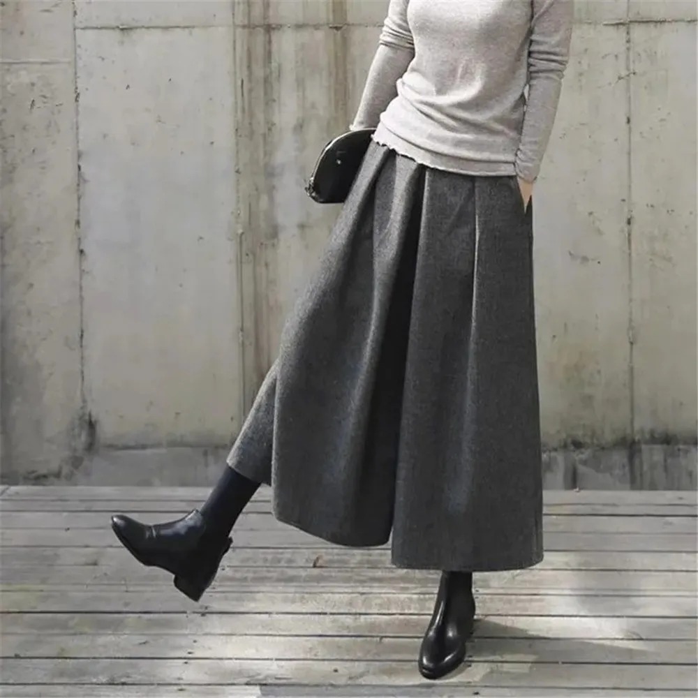 Loose Woolen Wide Leg Skirts Pants Women Pleated Casual Pants Winter Autumn Straight Trousers Elastic High Waist Fat Leg Pants Loose Woolen Wide Leg Skirts Pants Women Pleated Casual Pants Winter Autumn Straight Trousers Elastic High Waist Fat Leg Pants