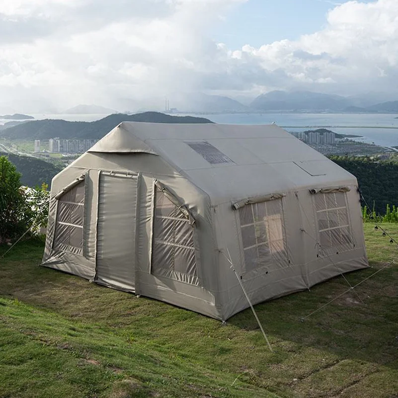 Двухэтажный надувной дом