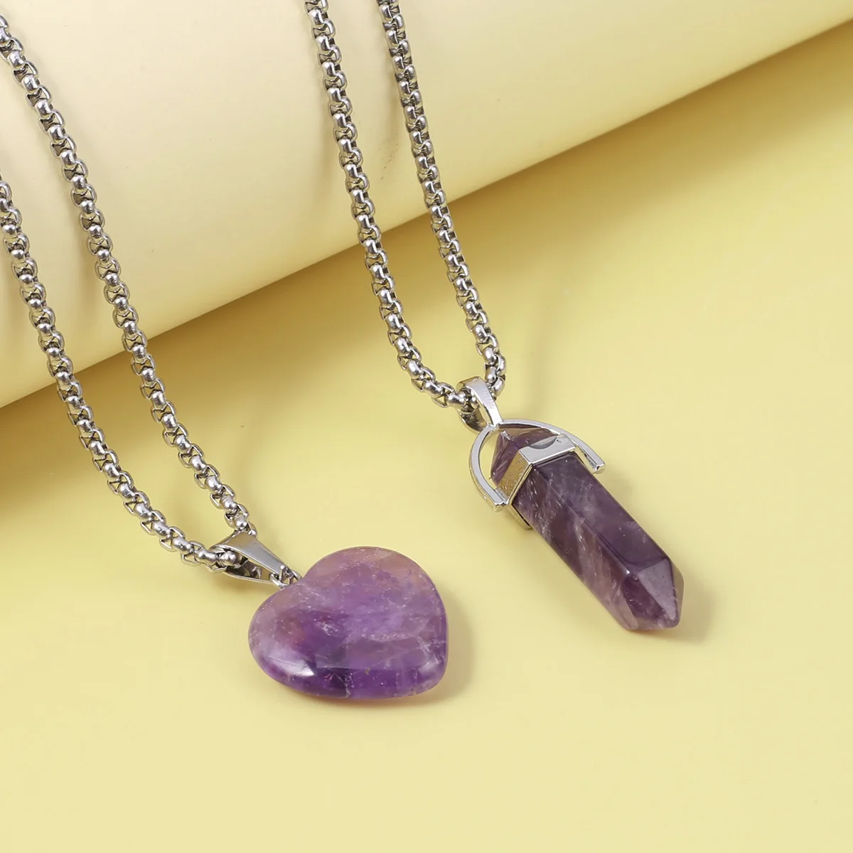 

Natural Stone Heart Amethyst Necklace Hexagonal Crystal Pendulum Charm for Women Necklace Jewelry Reiki Healing Gifts