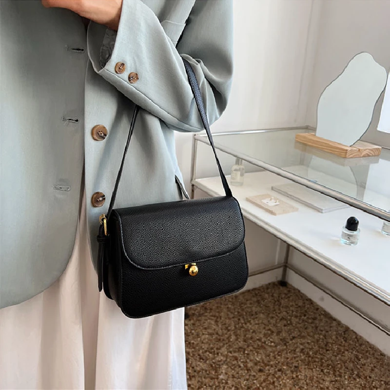 Trendy Soft PU Leather Shoulder Crossbody Bag Woman Solid Color Messenger Bags Fashion Casual Shoulder Strap Small Square Bag