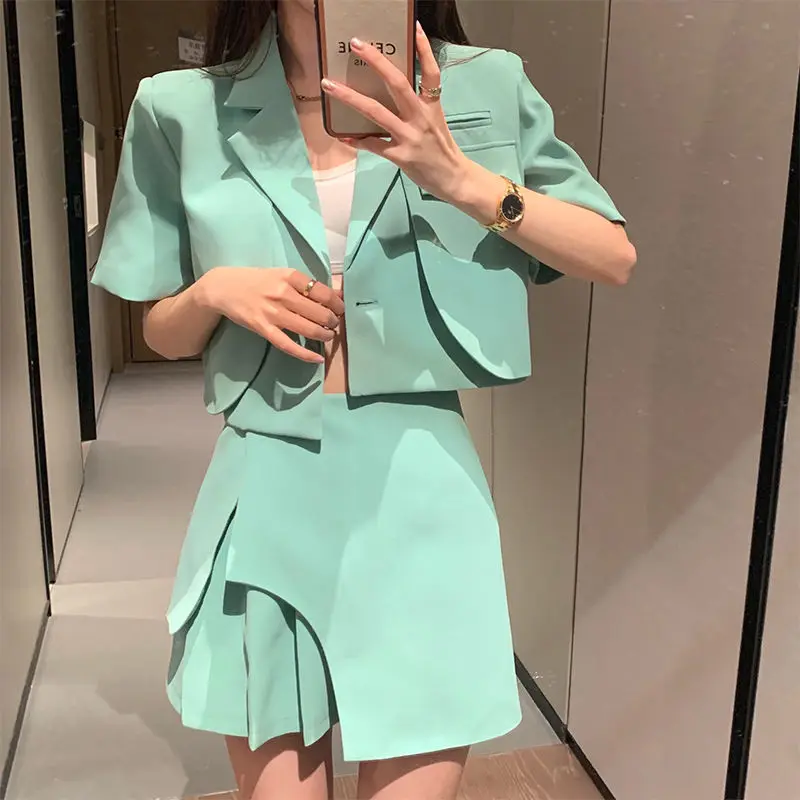 

Women 2022 Summer New Skirt Two-piece Sets Female Short Sleeve Solid Suit Jackets + High Waist Mini Skirts Ladies Suits L25
