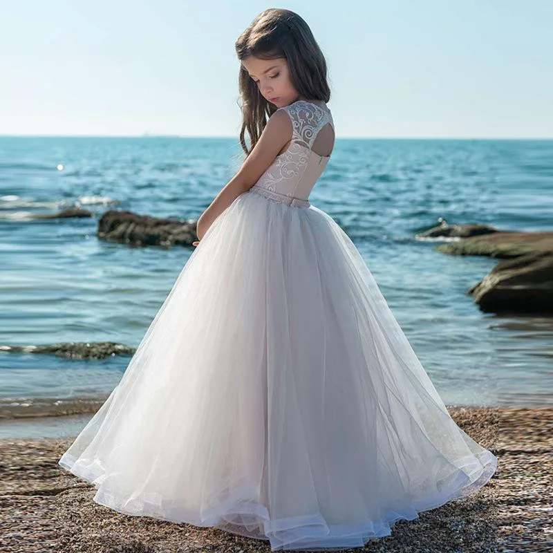 

Pageant Flower Girl Dresses Lace Applique Sweep Train Long Sleeves Ball Gown Kid First Communion Prom Dresses VestidosCommunion