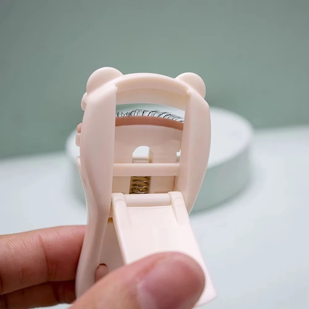 Набор из двух портативных мини-щипцов для завивки ресниц пластиковый