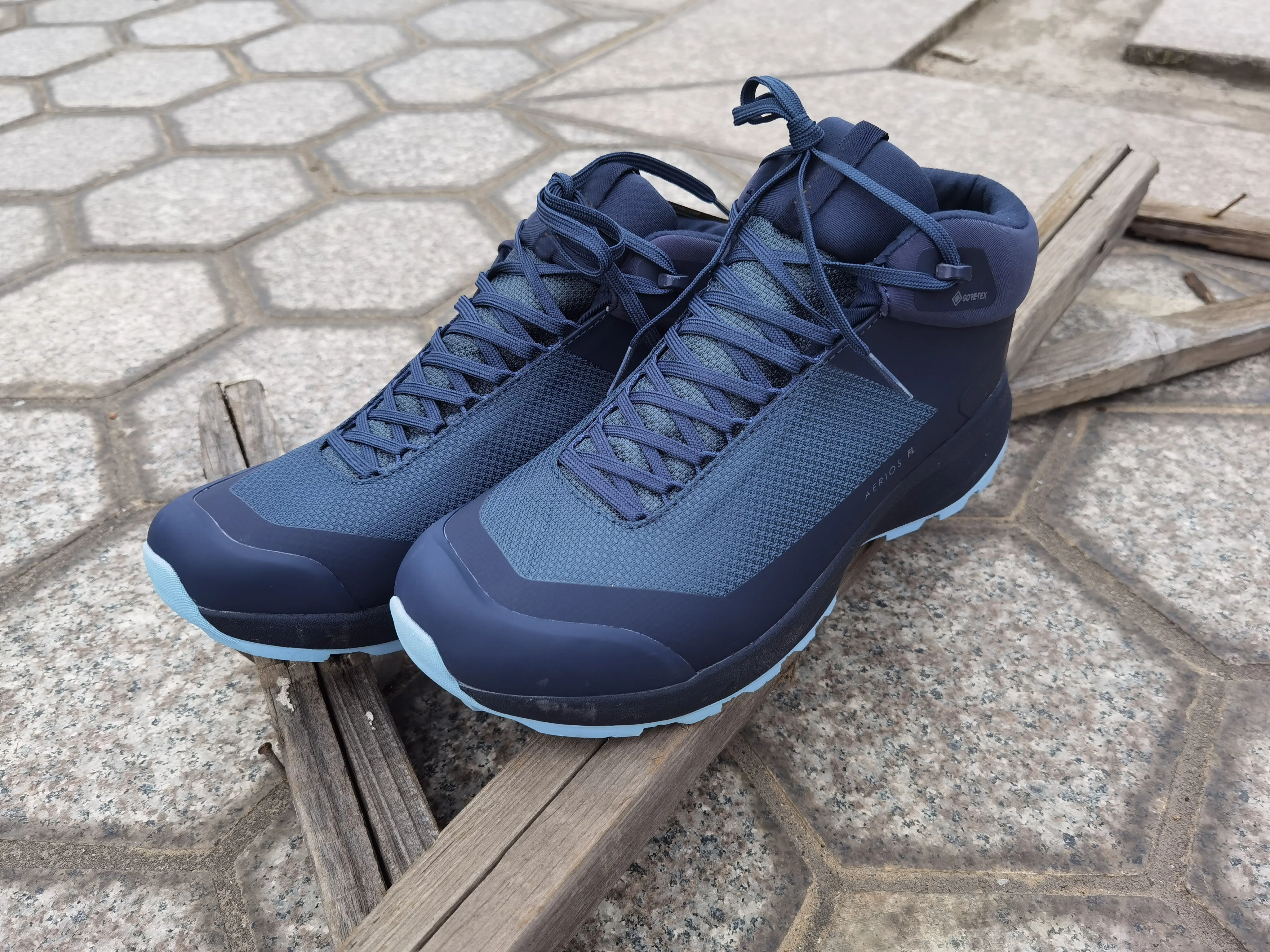 Men`s Bird GTX FL shockproof breathable anti-slip hiking trekking shoes mens country-cross waterproof camping climbimg shoes