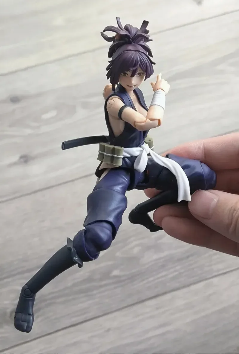 В наличии Bandai S.h. Фигурка Shf Yuzuriha экшн-Фигурка hell Raku коллекционная игрушка подарок
