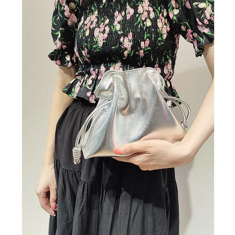 

Unique Cloud Pleated Design Handbag Silver Fashion Versatile Women's Bag