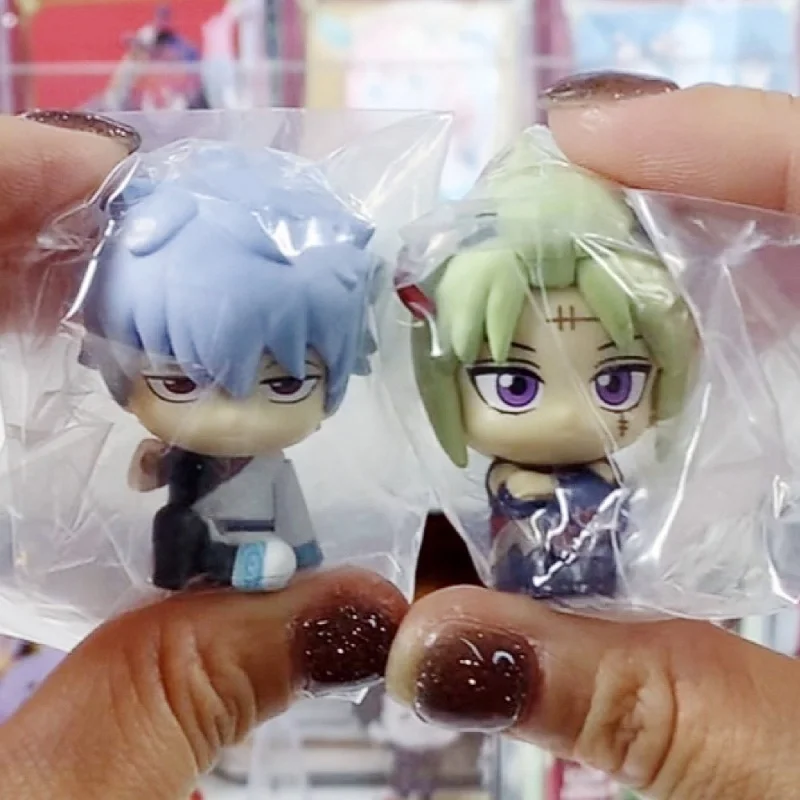 Фото Коллекционная фигурка Bandai Gashapon Gintama: Ёшивара Энджо, Саката Гинтоки, Кагура, Камуи — сидящие, ожидающие, настольное украшение №1