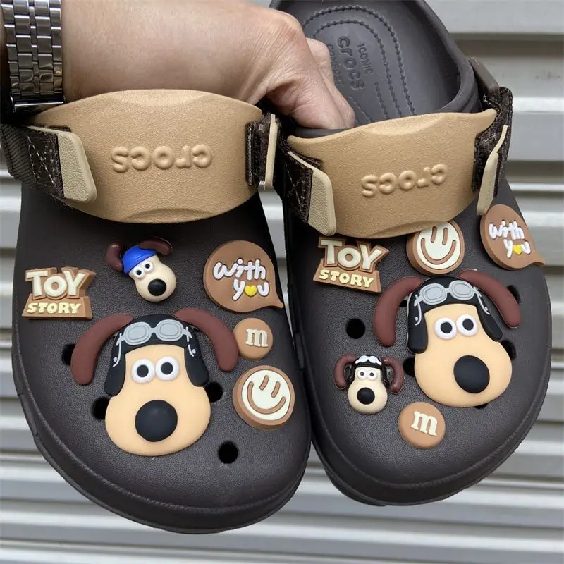 

7 Styles Kawaii Sanrioed Pochacco Shoe Buckle Cartoon Wallace&gromit Fairydust Doraemon Charm Hole Shoes Diy Accessories Gift