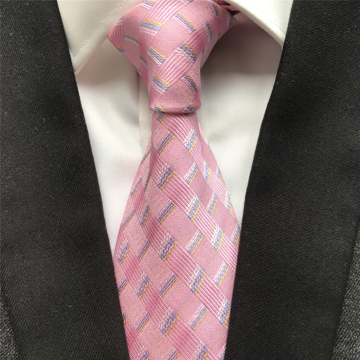 

10 cm Width New Design Men's Ties Jacquard Woven Neck Tie Cravatas Pink Plaids Neckties for Men