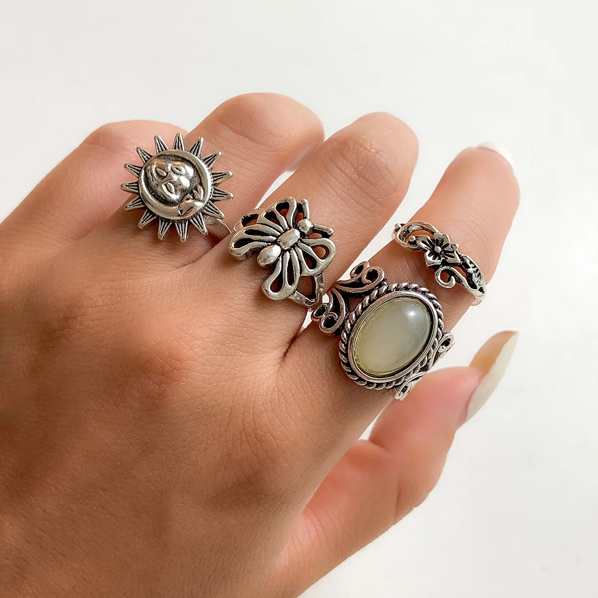 

Vintage Opal Stone Antique Silver Color Sun Butterfly Rings Set For Women Girls Fashion Flower Ring Gift Party