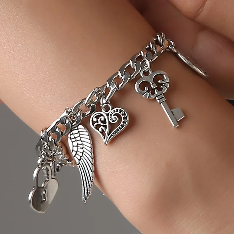 

Vintage Punk Elephant Wing Heart Lock Flower Key Star Tassel Pendant Bracelet for Women Men Fashion DIY Hip Hop Street Jewelry