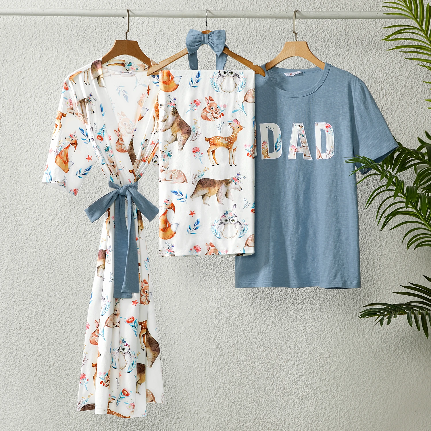 

PatPat Family Matching Allover Animal Print Belted Robe and Swaddle Blanket or Cotton Letter Graphic Short-sleeve Tee Sets