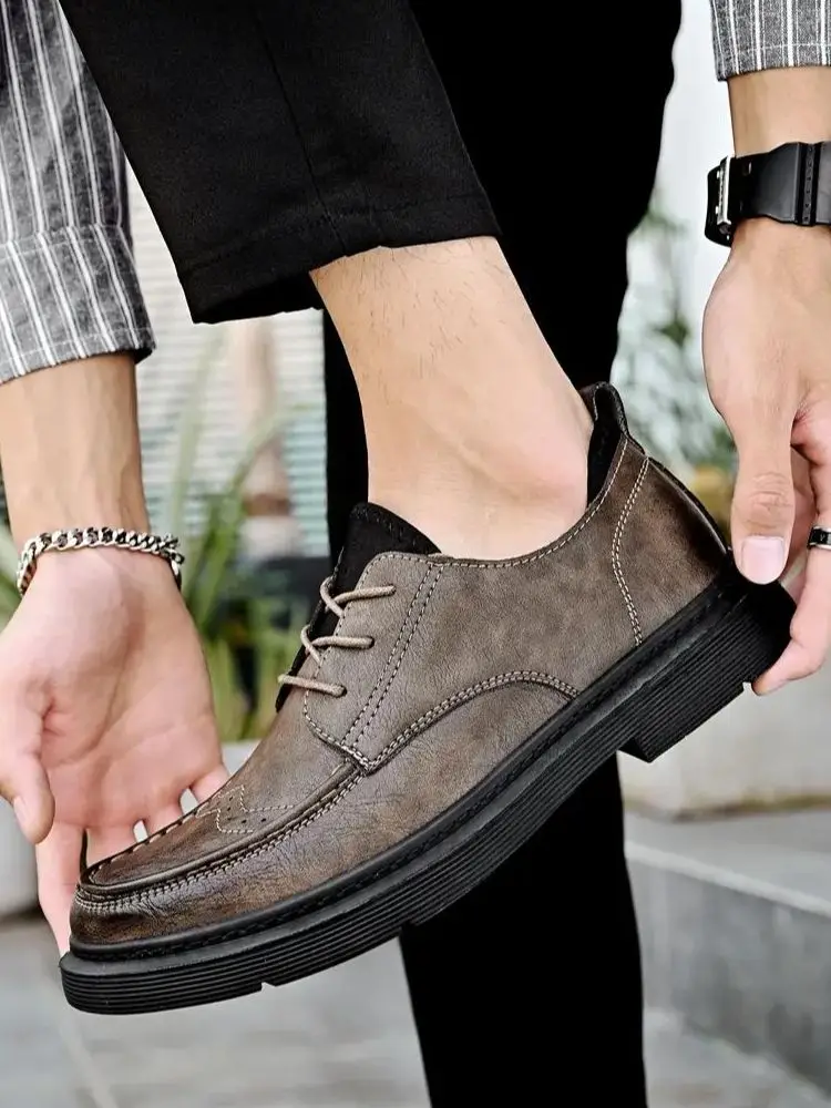 

Мужские весенне-осенние кожаные повседневные туфли на мягкой нескользящей подошве, большие размеры