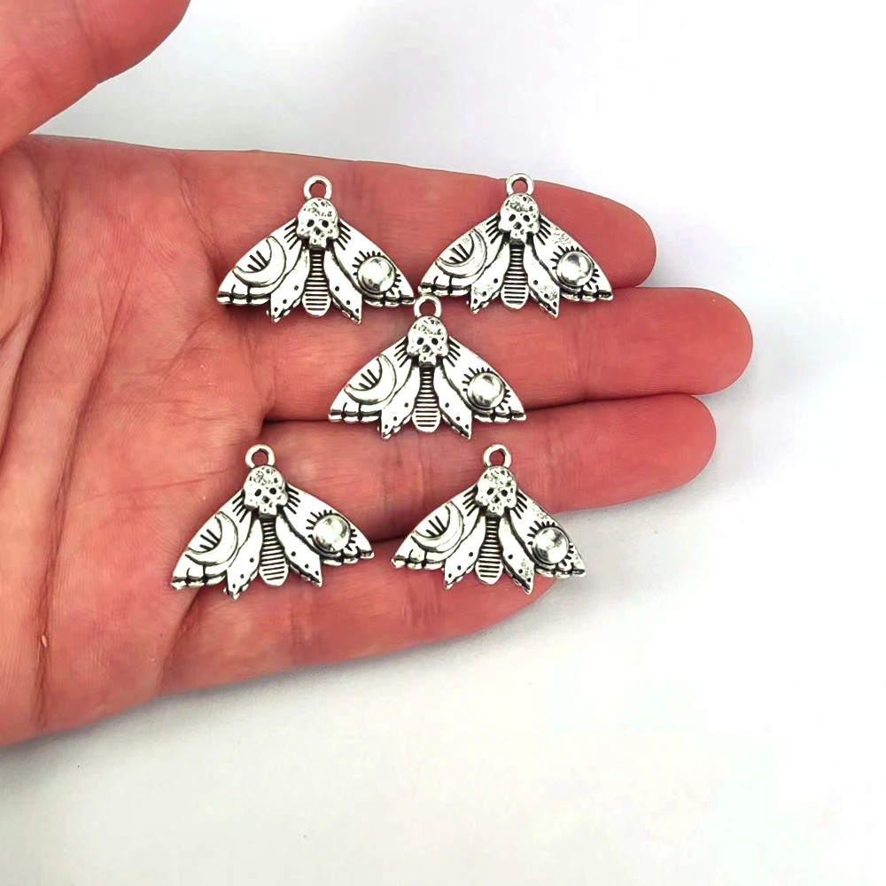 

50pcs new sun moon Animal moth skull head moth pendant for women man Accessories Wholesale Jewelry