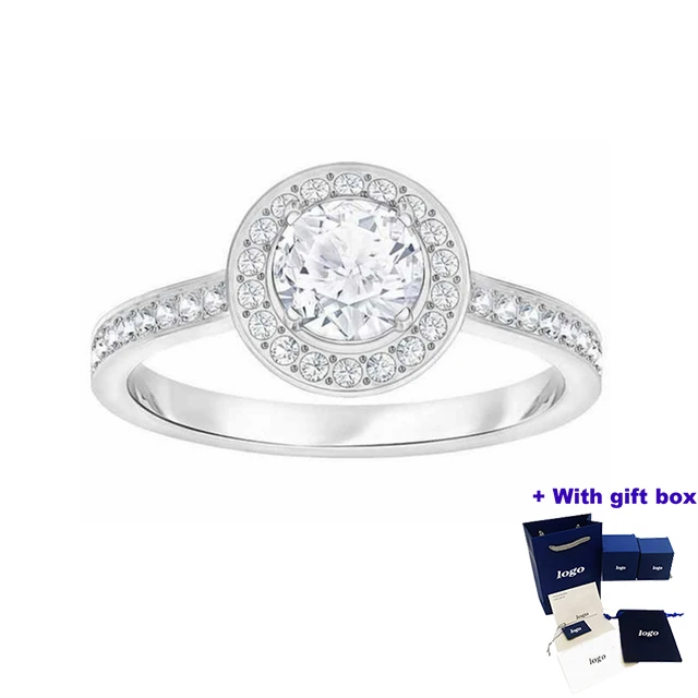 

Fashionable and charming silver round bag ring is suitable for beautiful women to wear, enhancing elegance and nobility