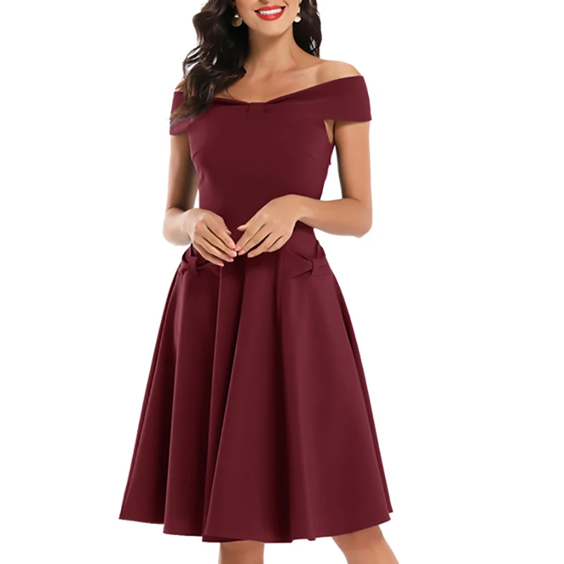 

Женское мини-платье с открытыми плечами, коротким рукавом и драпировкой