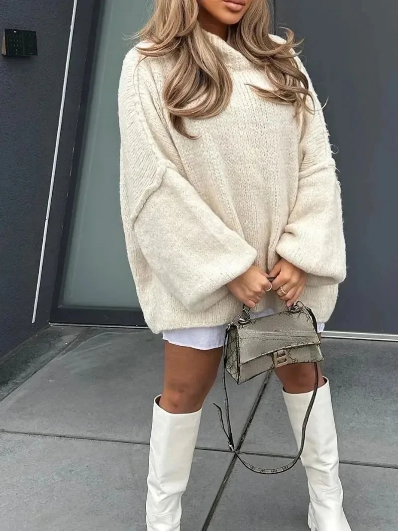 Женский вязаный пуловер с воротником-стойкой