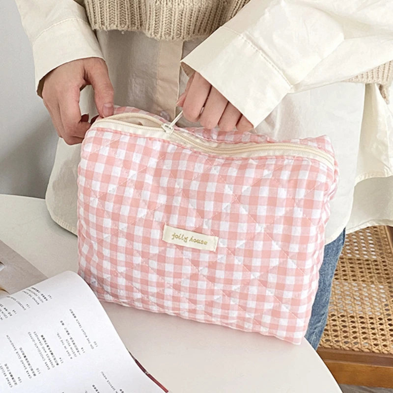 

Simple Cotton Women's Cosmetic Bag Large Female Portable Makeup Bags Girls Daily Storage Purse Handbags Trousse Scolaire Fille