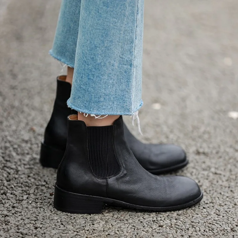 Женские зимние ботинки без застежки с круглым носком