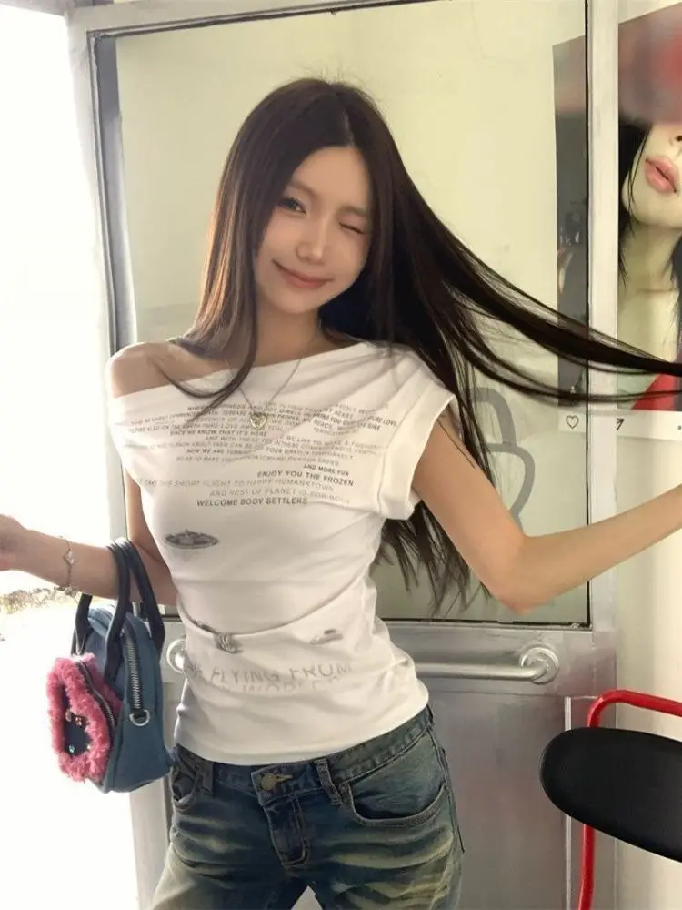 Поклонные плечи в гонконгском стиле шикарная плиссированная футболка с