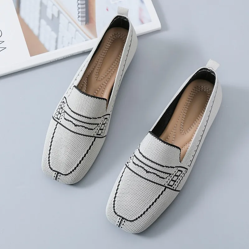 Spring And Summer Women's Flat Shoes Fashionable Breathable Knitted Comfortable Soft Bottom Round Head Girls Slip On Casual