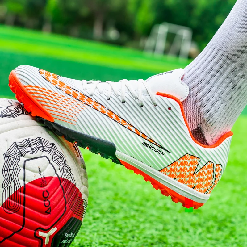 SENAGE Men Professional Football Boots Outdoor Sports Training Soccer Shoes Futsal Grass Cleats Non-Slip Soccer Sneakers