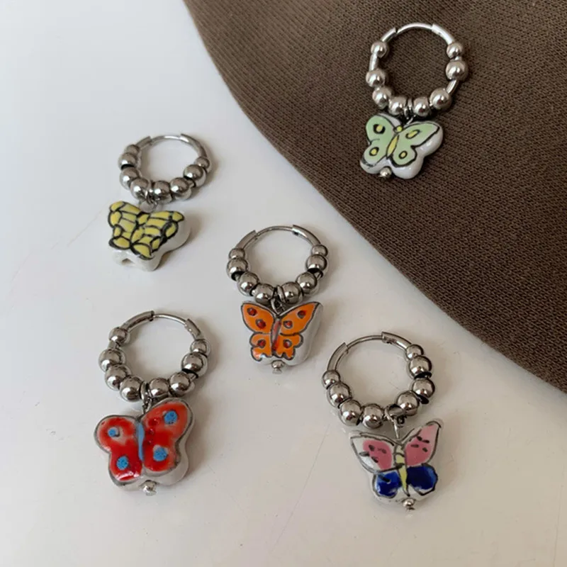 

2022 Vintage Colorful Acrylic Butterfly Earrings Hip Hop Silver Color Geometric Circle Bead Earring Women Small Dangle Earring